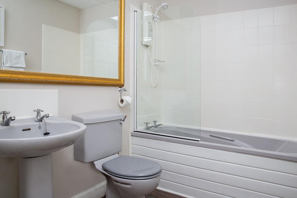 Prestwick Town Center Flat Appartement Buitenkant foto
