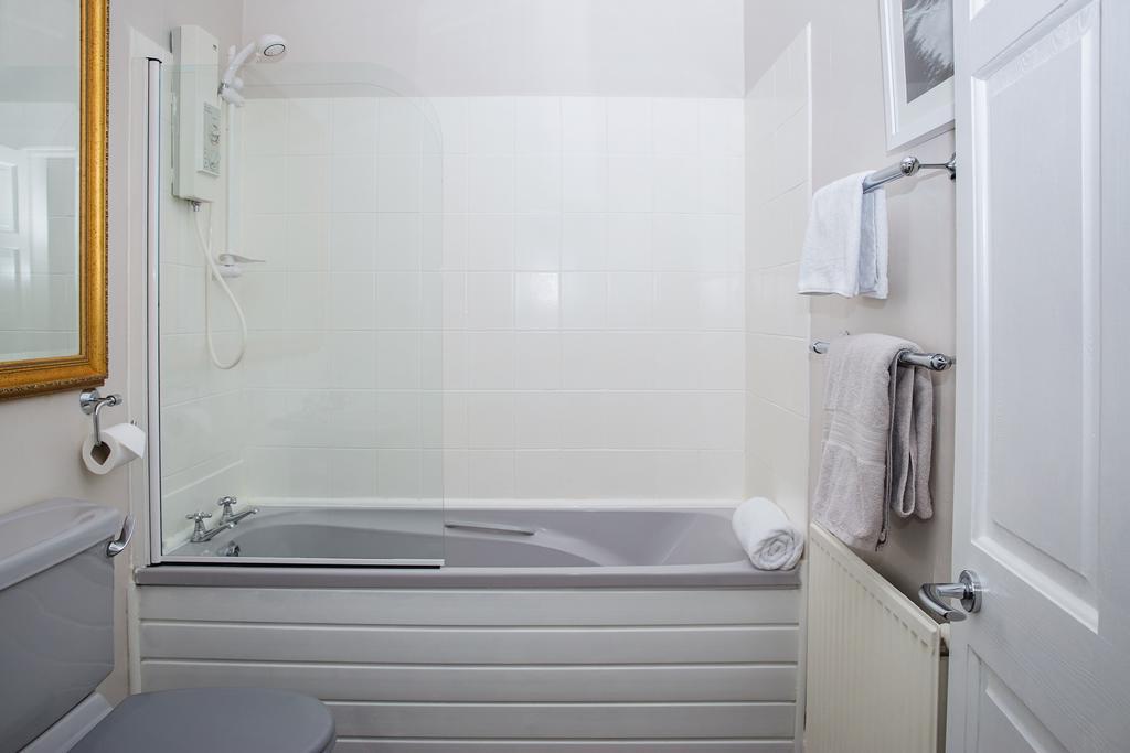 Prestwick Town Center Flat Appartement Buitenkant foto